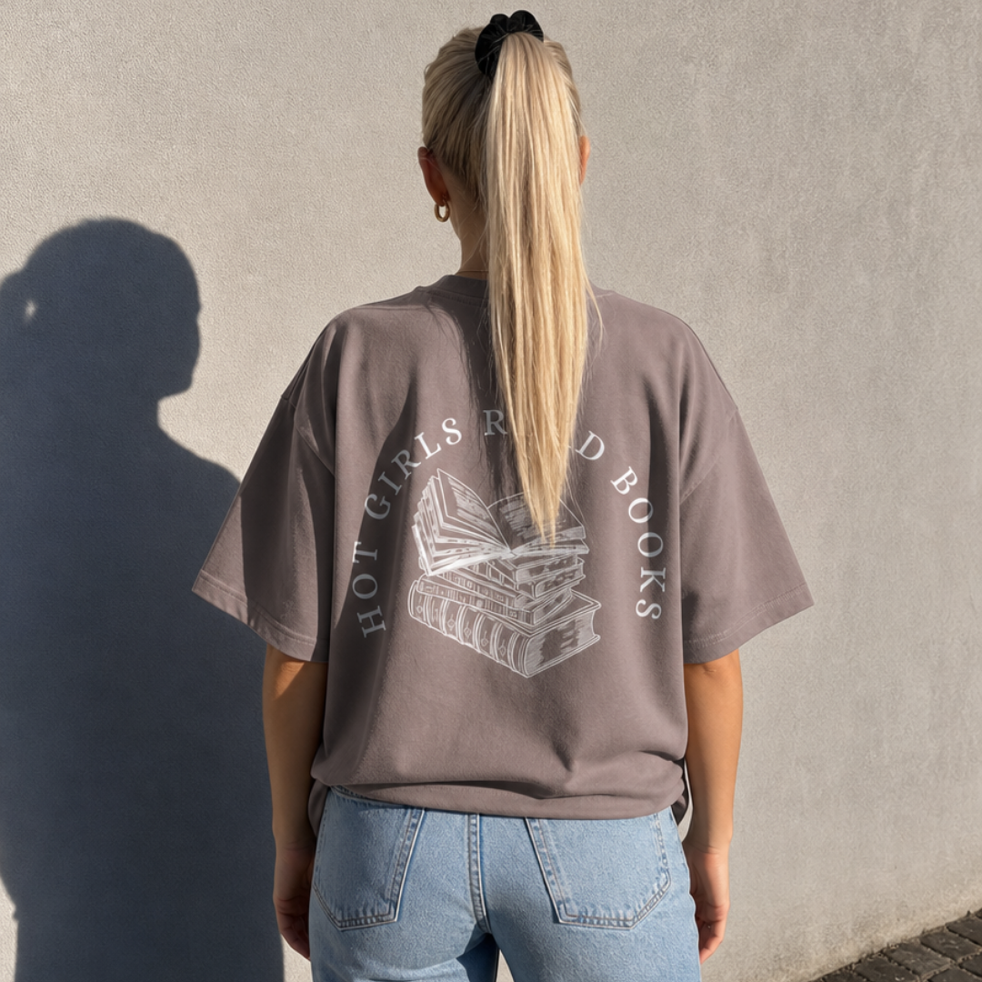 Hot Girls Read Books - Oversize