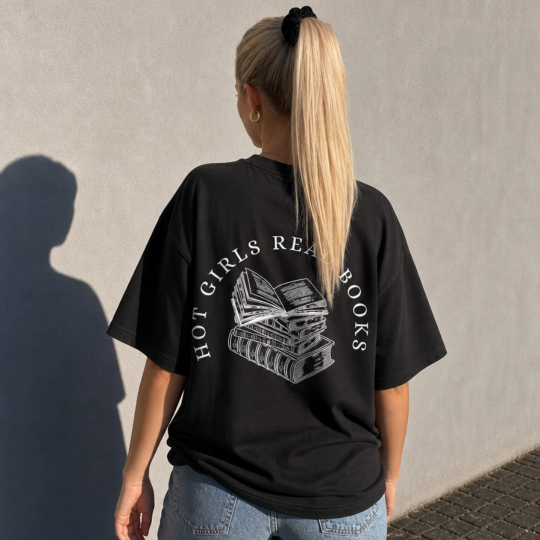 Hot Girls Read Books - Oversize