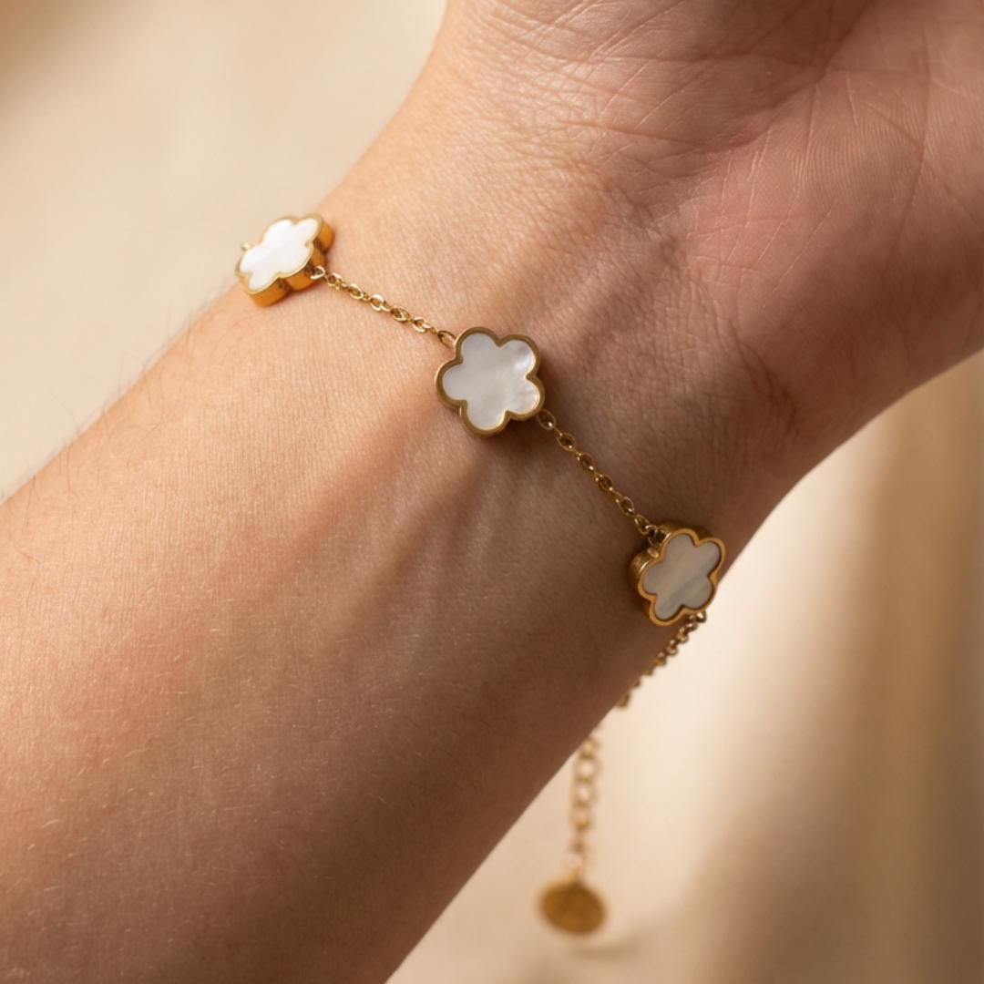 Cloverleaf bracelet